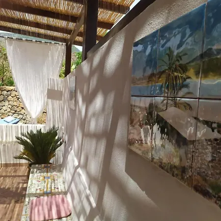 Ferienhaus I Dammusi Di Sottokuddia *